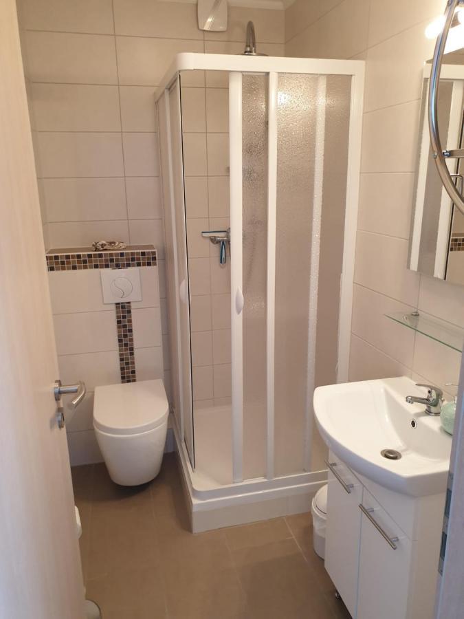 Ferienwohnung Julia Емден Екстериор снимка