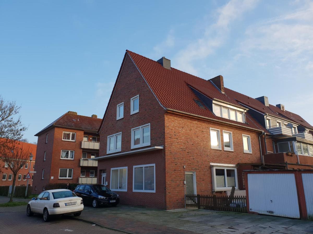 Ferienwohnung Julia Емден Екстериор снимка