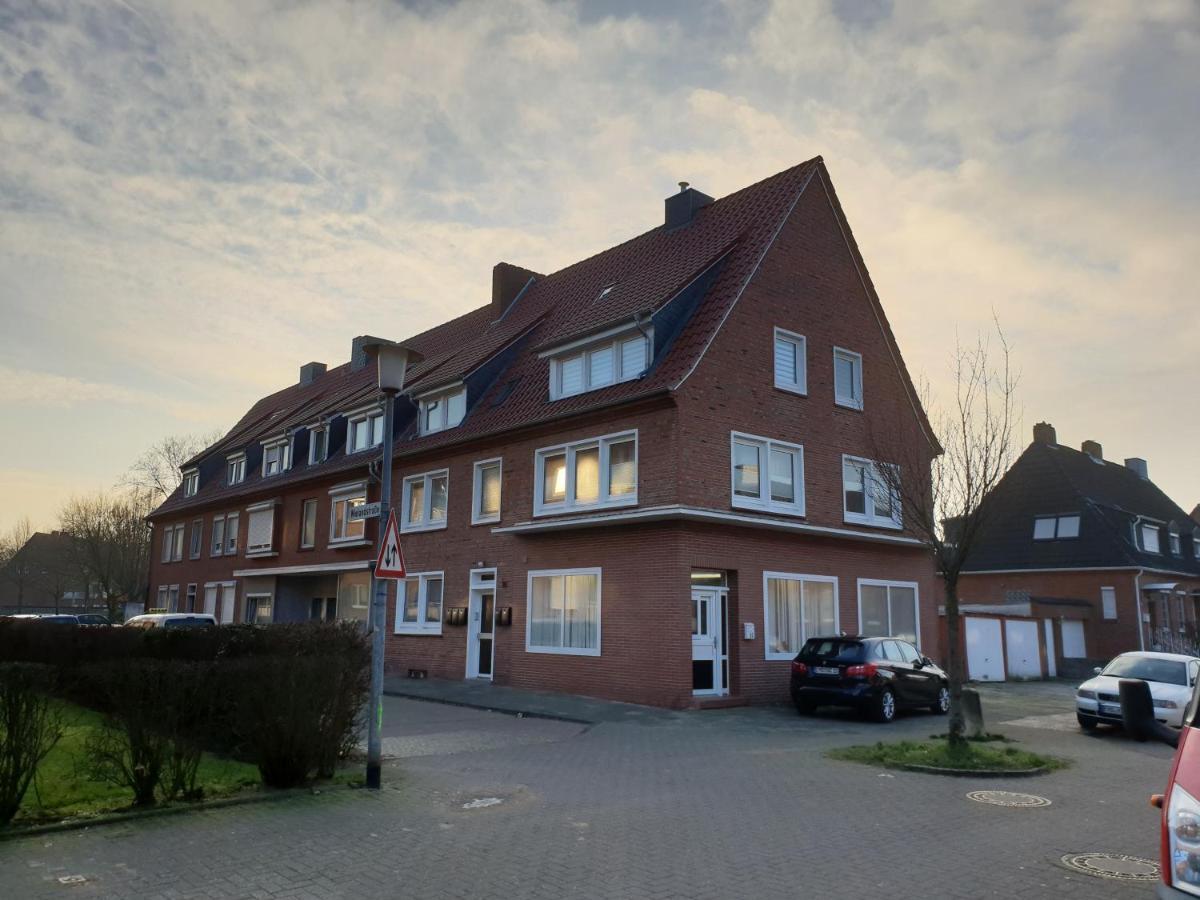 Ferienwohnung Julia Емден Екстериор снимка